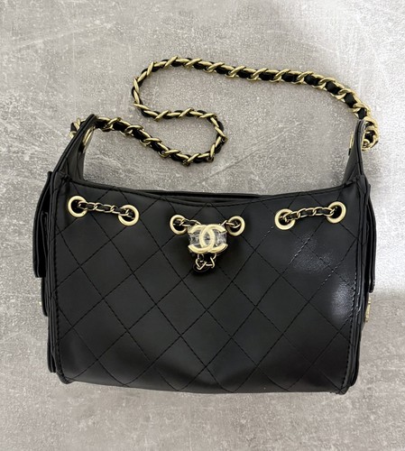 Chanel makeup black quilted - chanel,